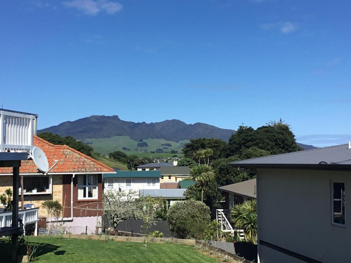Raglan Retreat On Gilmour Apartment Luaran gambar